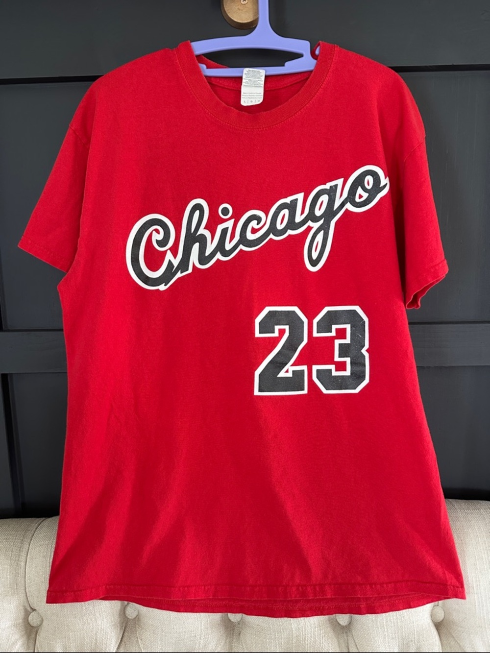 Vintage Gildan Red CHICAGO- Jordan-23- TShirt